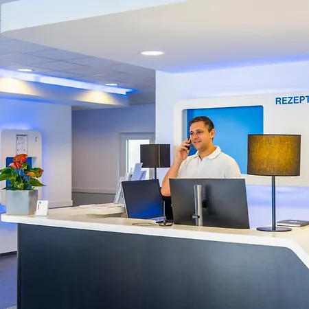Ibis Budget Отель 2*