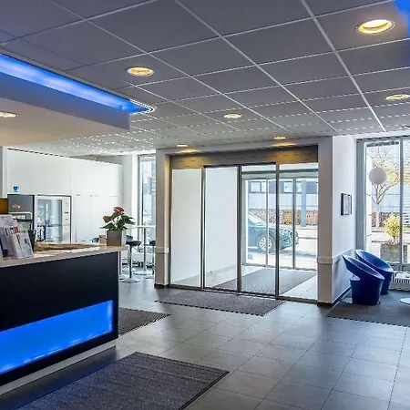 Ibis Budget Отель