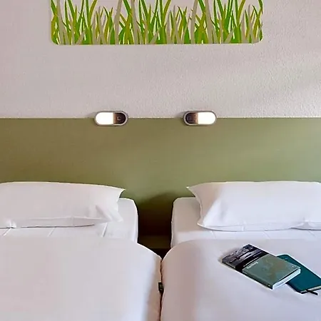Hotel Ibis Budget City 2*