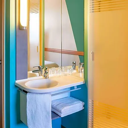 Ibis Budget City Hotel 2*