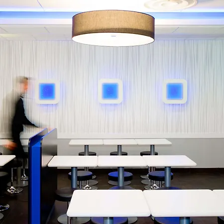 Ibis Budget Отель